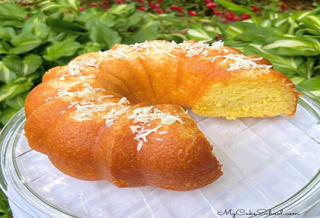 کیک نارگیل رام آسان؛ طرز تهیه و نکات کلیدی