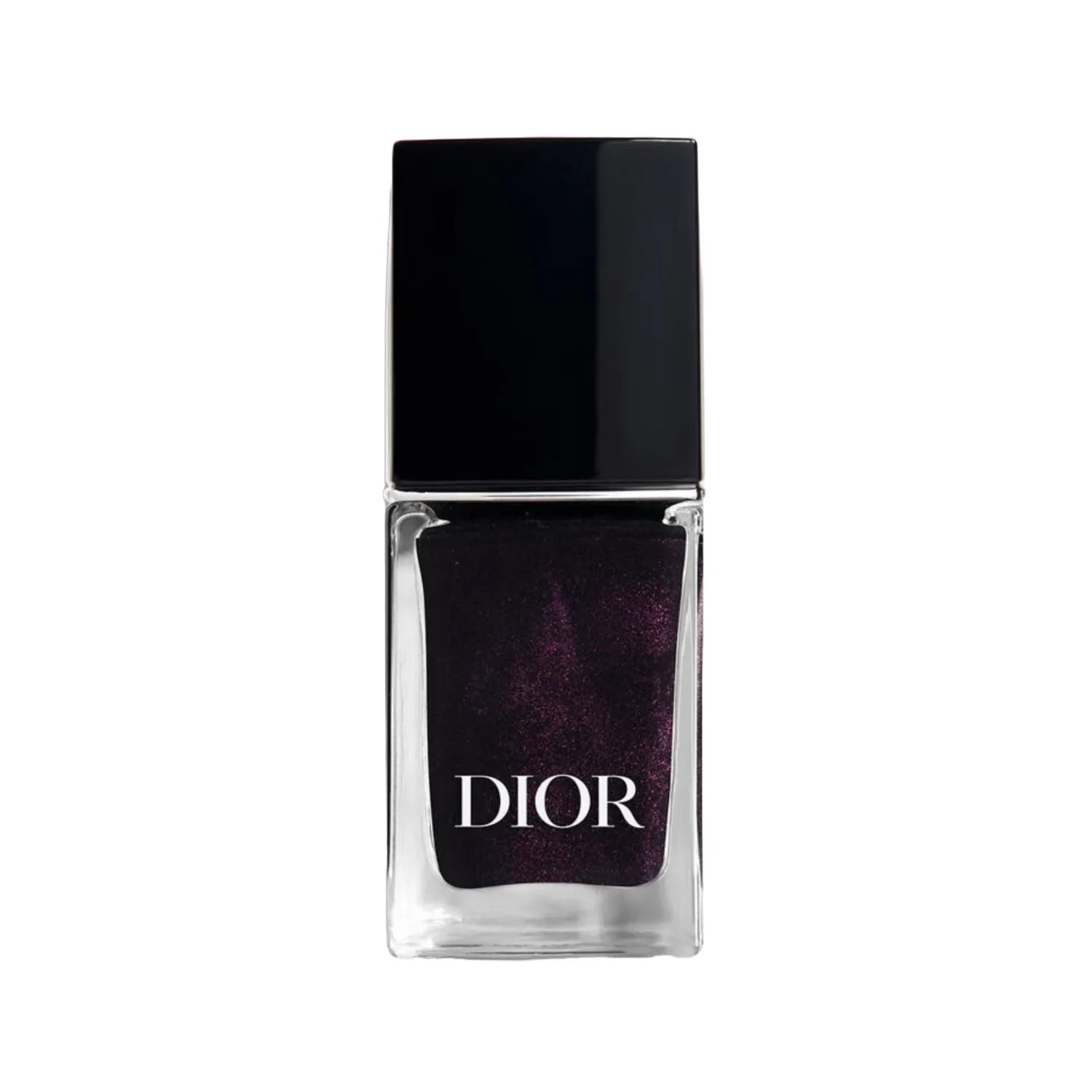 لاک ناخن بنفش تیره Dior، از رنگ های مد پدیکور پاییز