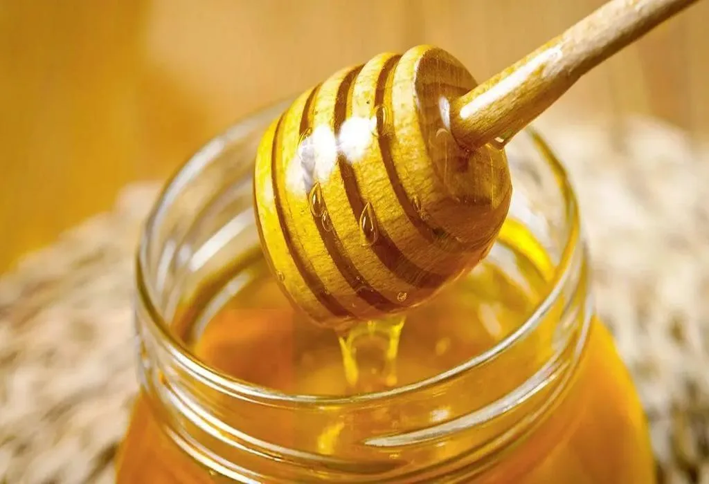 راهنمای کامل بهترین روش نگهداری عسل برای حفظ خواص بی نظیر آن