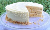 طرز تهیه کیک گردو و افرا؛ دسری پاییزی و فوق العاده