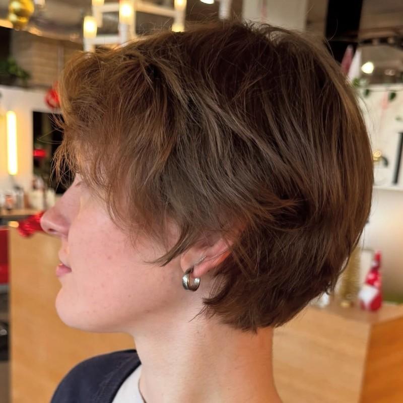 شگ پیکسی قهوه ای خاکستری شلخته (مدل موی پیکسی بلند)