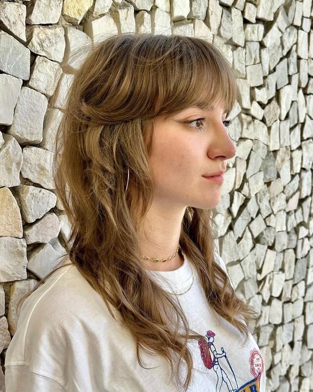 شگی لایه ای قهوه ای خاکستری با چتری نازک (مدل مو شگ متوسط)