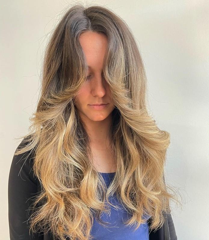 مدل موی گرگی بلند: Rooted Blonde Voluminous Wolf Cut