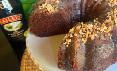 طرز تهیه کیک شکلاتی بیلیز آسان و خوشمزه