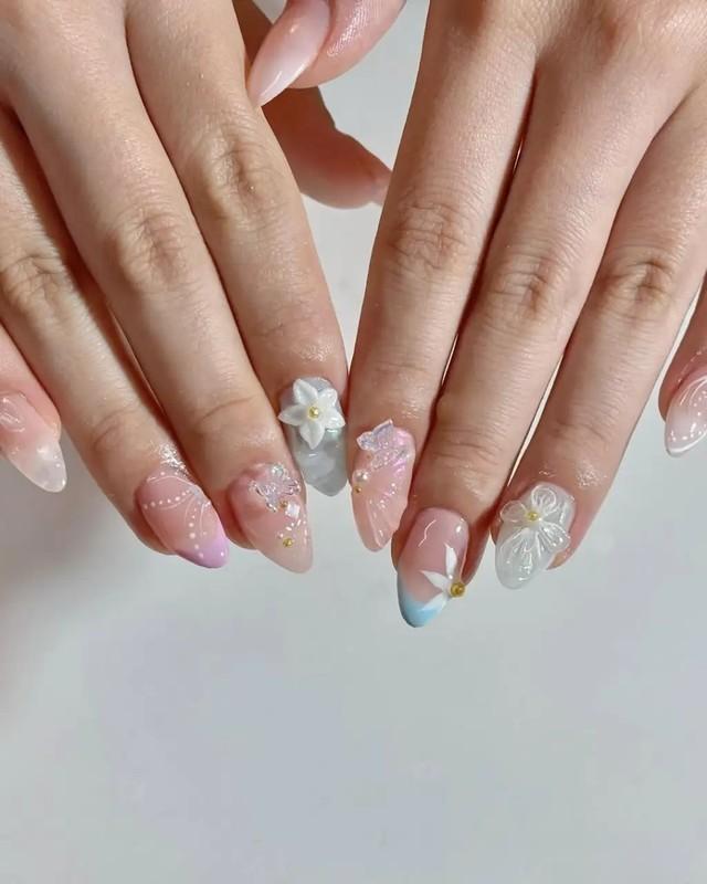 طراحی سه بعدی سبک کره ای مدل ناخن ژله ای